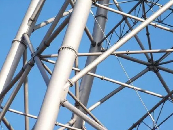 荥阳网架加工厂家都有哪些优势?