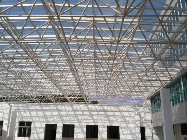 荥阳管桁架加工中需要注意哪些问题?