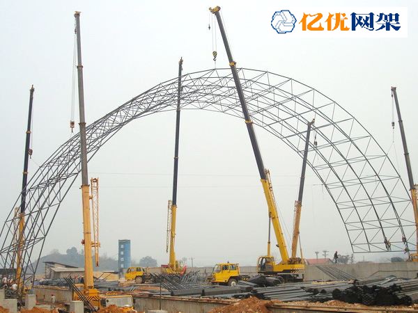 荥阳干煤棚网架